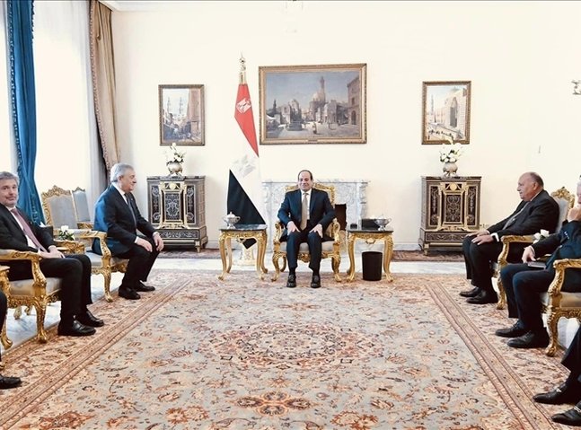 Egyptian president, Italian foreign minister discuss regional issues