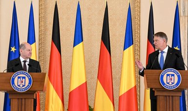 Scholz calls for Romania to join visa-free Schengen zone by year-end