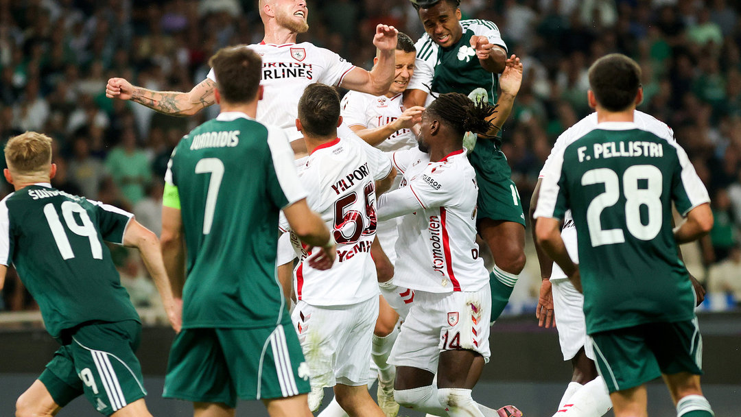 SAMSUNSPOR TUR ŞANSINI EVİNE BIRAKTI