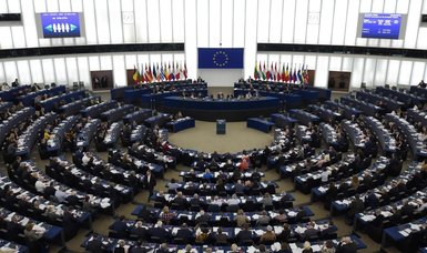 EU pledges 1.2 billion euros for Afghanistan