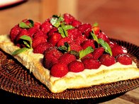 Çilekli Milföy Tart