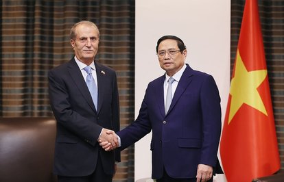 ÇeçenVietnamBaşbakanıilebirarayageldi