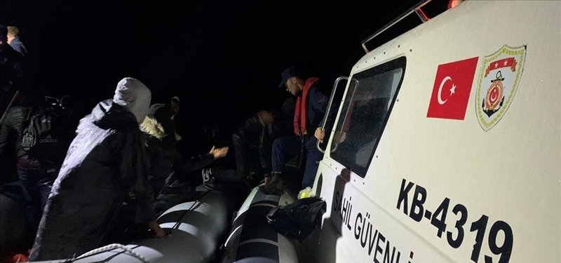 Türkiye rescues nearly 40 irregular migrants after illegal Greek pushbacks