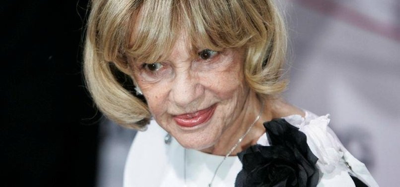 AWARD-WINNING FRENCH ACTRESS JEANNE MOREAU DIES AT 89