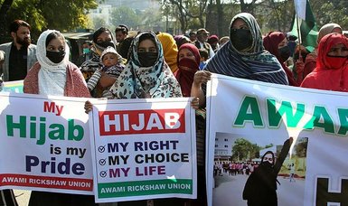 Muslim college girls continue to protest against Karnataka hijab ban