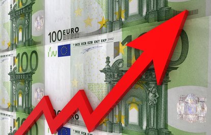 EuroBölgesindeyıllıkenflasyonarttı