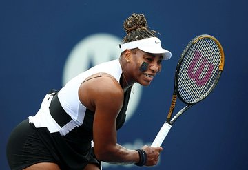 Serena Williams’tan yılın ilk galibiyeti