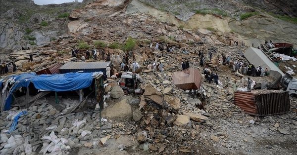 15 dead, 25 missing after landslide at Indonesia mine