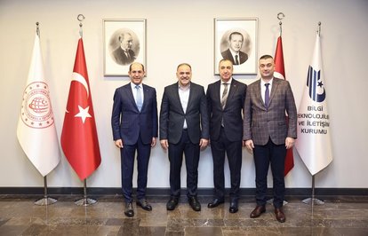 TürkDünyasıİşKonseyindenyerlivemillihaberleşmecihazıiçinbüyükadım