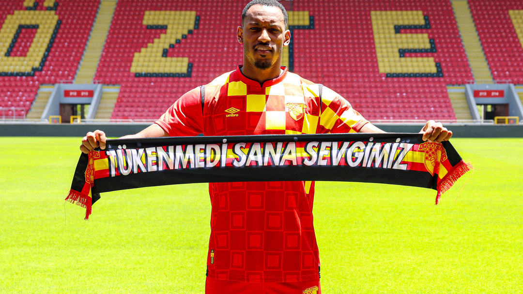 GÖZTEPE’YE BREZİLYALI SAVUNMACI
