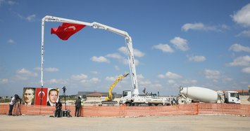 Turkey breaks ground on massive glue factory