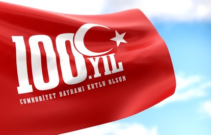 ahrefindexisdunyasiclasstkktLnktargetblankİşdünyasıaCumhuriyetin100üncüyılınıböylekutluyor