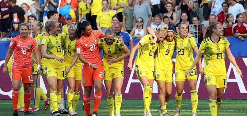 SWEDEN POUNCE ON SLOPPY ENGLAND TO CLINCH THIRD PLACE AT WORLD CUP