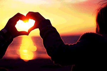 Romantizm Kliseleri Ve Tuketim Askina Hayatimiza Giren Ritueller Fikriyat Gazetesi