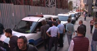Polisten kaçan Iraklılar caddeyi savaş alanına çevirdi