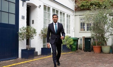 Rishi Sunak tops 100 nominations for Tory leader