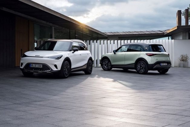 SMART’IN CROSSOVERI TANITILDI