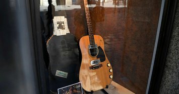 Cobain 'Unplugged' guitar sells for record $6 million at auction