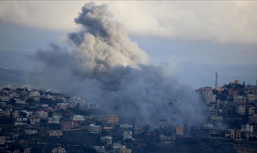 Hezbollah strikes Israeli army sites near Lebanon border