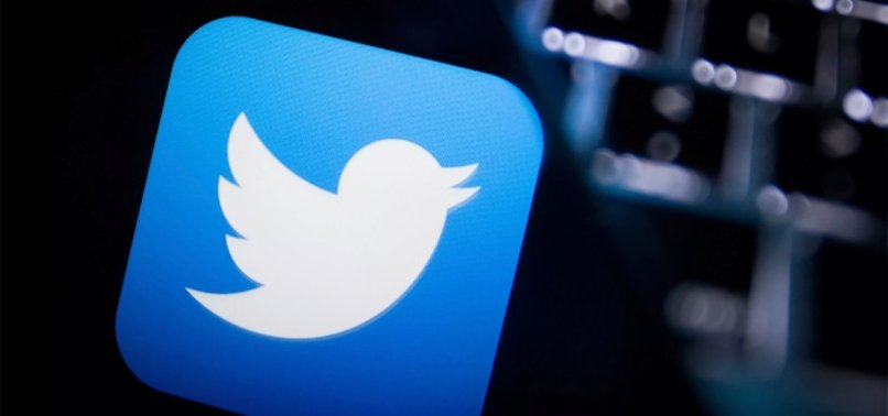 TWITTERS LAID-OFF WORKERS ASKED TO DROP LAWSUIT OVER SEVERANCE, JUDGE RULES