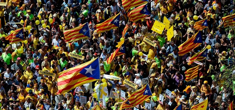 THOUSANDS IN BARCELONA DEMAND JAILED CATALAN SEPARATISTS GO FREE