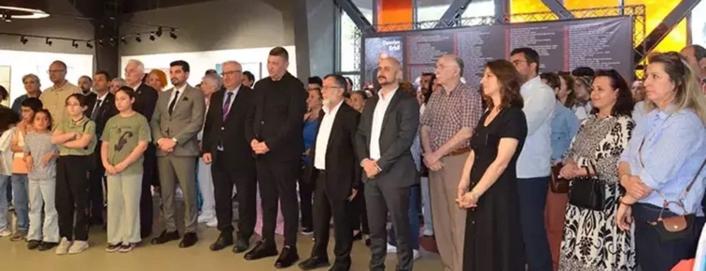 Sakarya’da Yatay Derinlik: Sonsuza Dek Uçmak sergisi açıldı