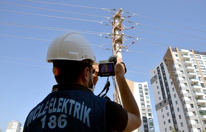 ahrefindexdicleelektrikclasstkktLnktargetblankDicleElektrika16milyonliralıkkaçağadurdedi