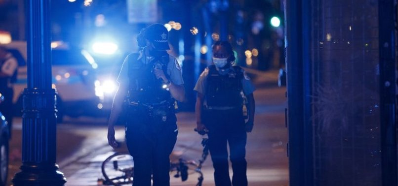 SHOOTING ATTACKS LEAVE 6 DEAD, 11 WOUNDED IN CHICAGO