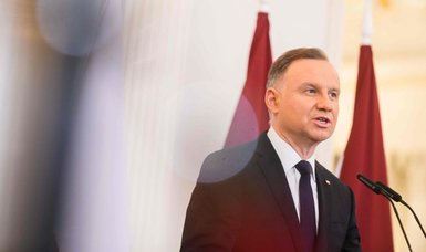 Polish president says ready to rebuild 'iron curtain' to keep Russia away