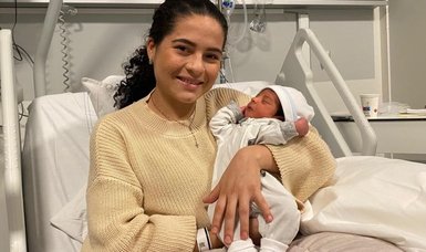 Woman gives birth to surprise baby on KLM flight from Ecuador