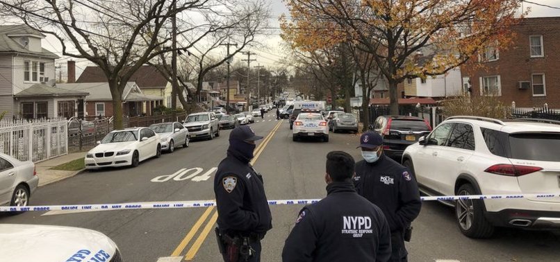 NYPD OFFICERS SHOOT MAN AFTER STOLEN CAR CHASE, GUNFIGHT IN BRONX