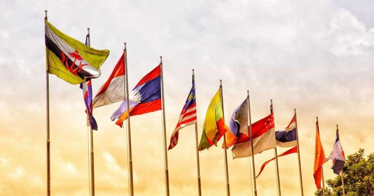 Asakawa ve Kuroda yüksek faiz artırımlarına karşı uyarıda bulundu