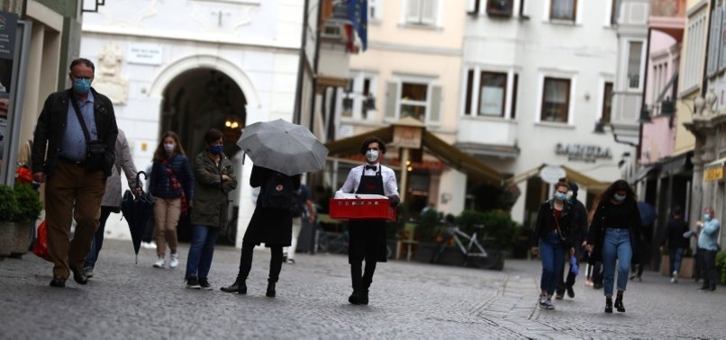 ITALY REPORTS 92 CORONAVIRUS DEATHS, JUST 300 NEW INFECTIONS