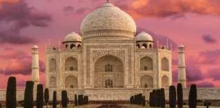 Agra’ya Yolculuk