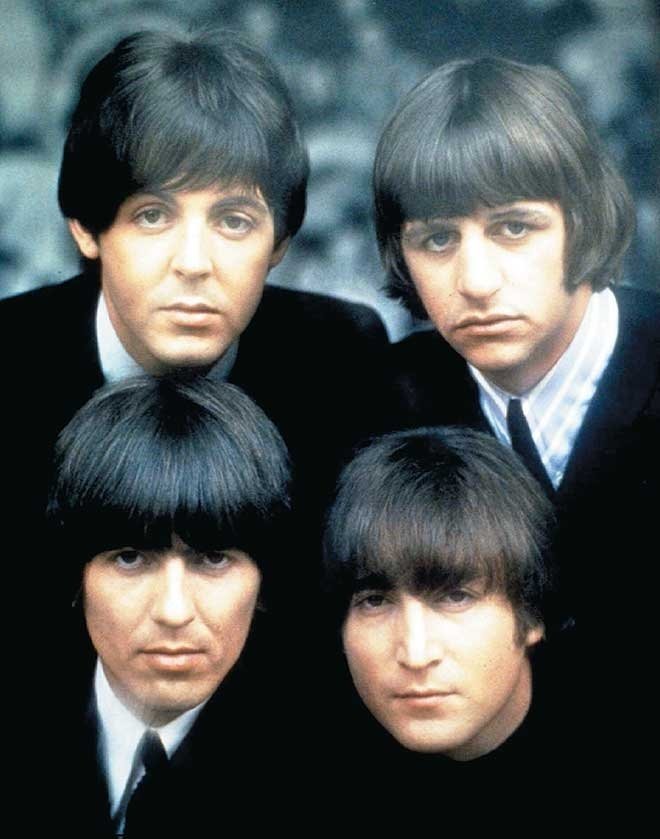 ANNESİ TRAFİK KAZASINDA YAŞAMINI YİTİRDİ