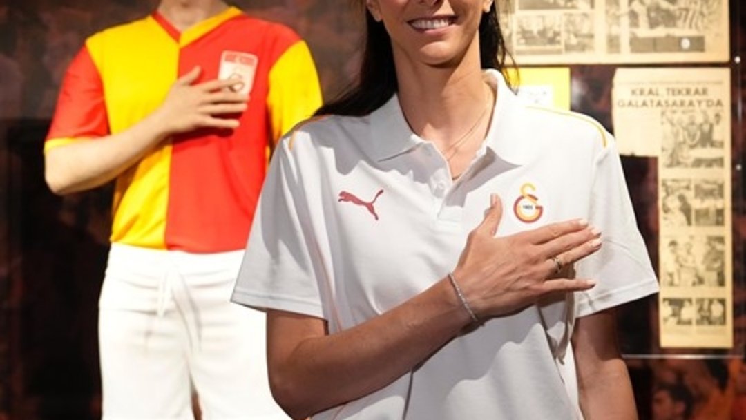 NAZ AYDEMİR AKYOL GALATASARAY’DA