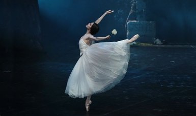 Famous Italian ballet dancer to perform in Istanbul
