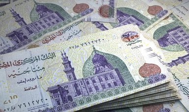 Egypt currency near record low