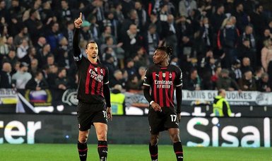 Ibrahimovic becomes oldest scorer as toothless Milan lose 3-1 at Udinese