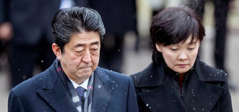 JAPAN GOVT ALTERED DOCUMENTS IN SCANDAL LINKED TO ABES WIFE