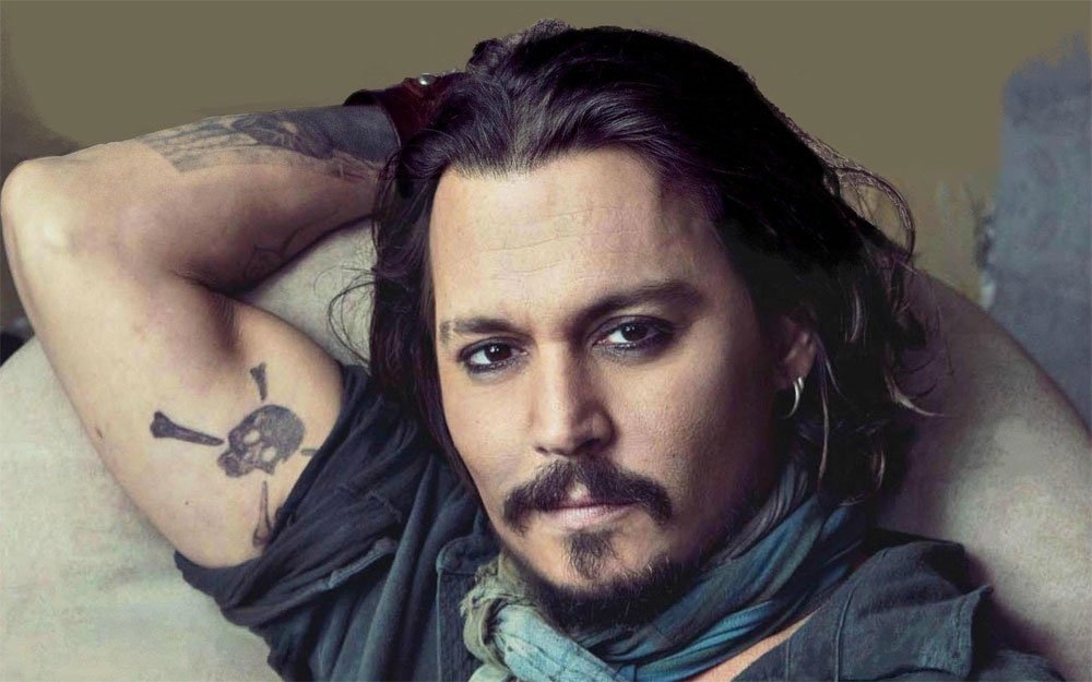 JOHNNY DEPP İFLASIN EŞİĞİNDE