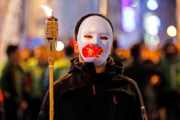 Uygur Türklerine uygulanan Barın Katliamı nasıl gerçekleşti?