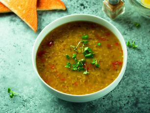 Semizotlu Sarı Mercimek Çorbası