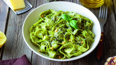 Pesto Soslu Soğuk Makarna
