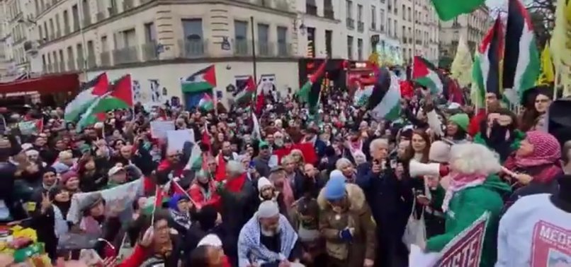PRO-PALESTINE RALLY HELD IN PARIS DURING HOLIDAY SEASON