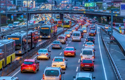 Trafiğekayıtlıaraçsayısıaylıkyüzde121arttı