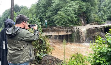 Heavy rainfall in Rize's Çayeli leads to evacuations and road closures