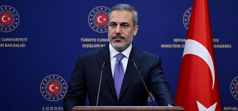 TURKISH FOREIGN MINISTER TO VISIT AZERBAIJAN FOR TALKS