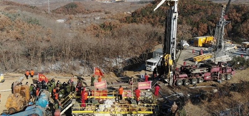 CHINA SAYS 10 DEAD IN GOLD MINE EXPLOSION