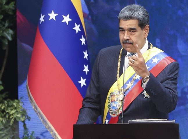 Maduro: If attacked, Venezuela will take up arms